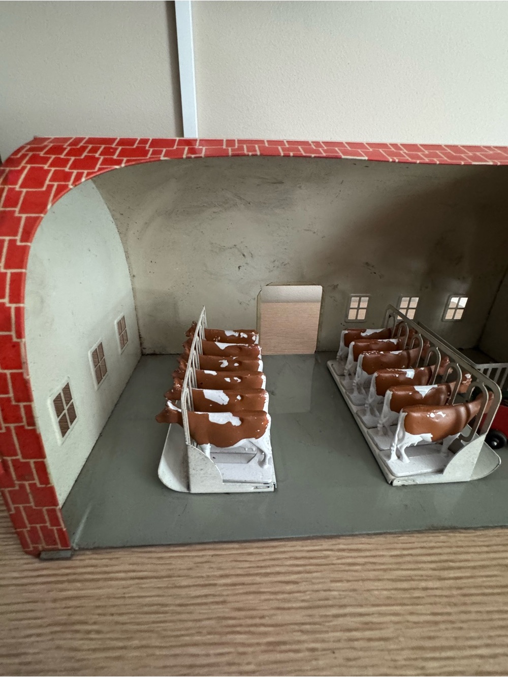 Vintage “Friendly Acres" Red Tin Barn Playset - Picture 8 of 15